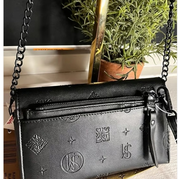 Steve Madden Black Crossbody Bag Logo Embossed Clutch Wallet - Picture 5 of 9